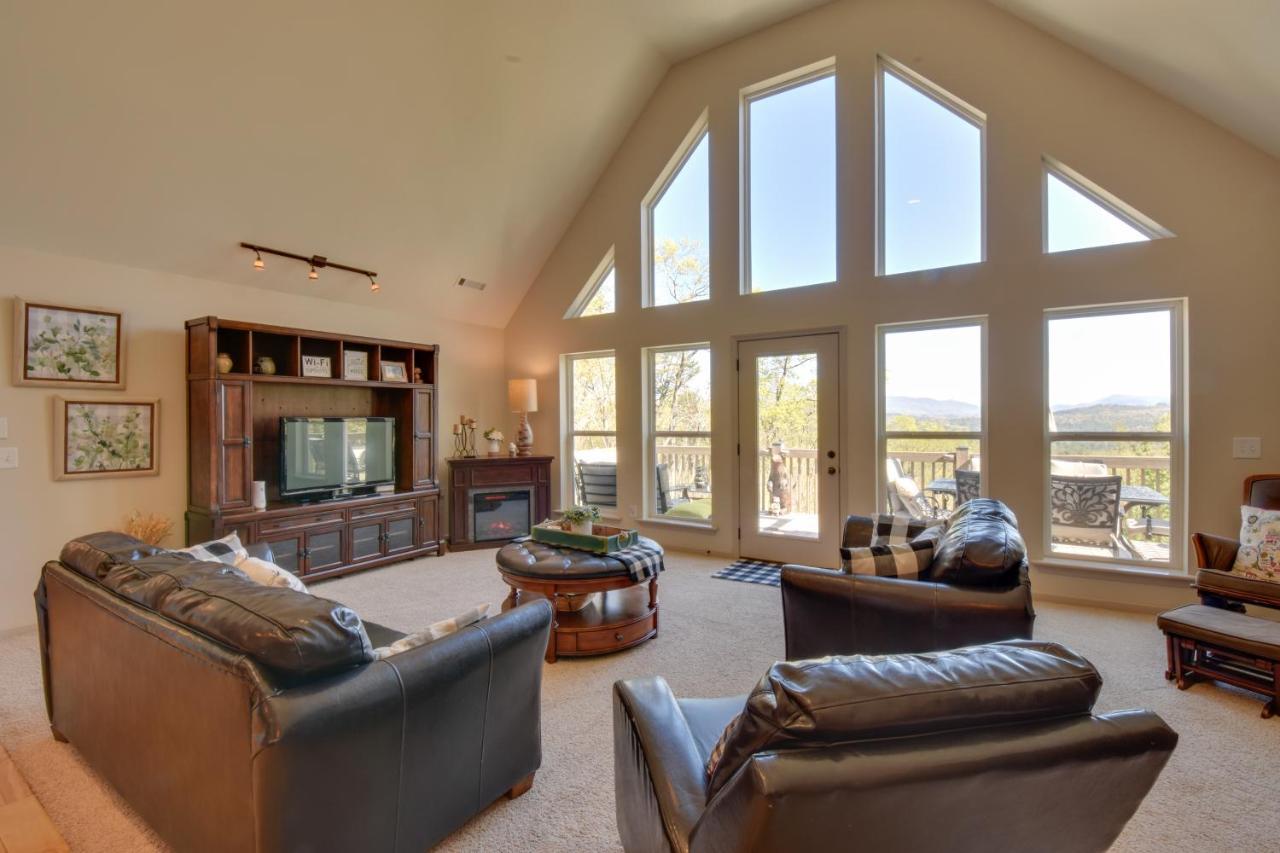 Lakemont Retreat Game Room, Hot Tub, And Mtn Views! Ngoại thất bức ảnh