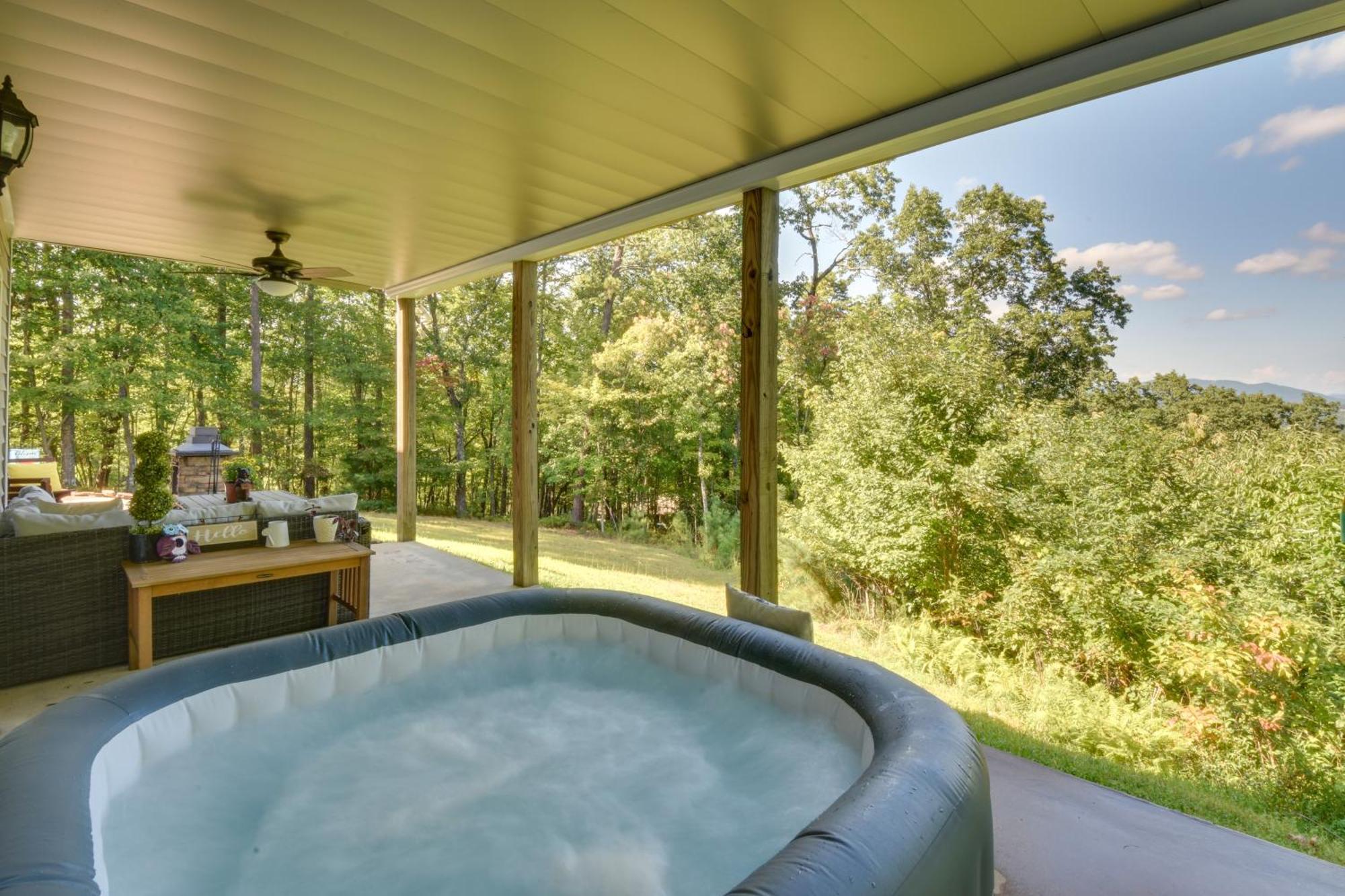 Lakemont Retreat Game Room, Hot Tub, And Mtn Views! Ngoại thất bức ảnh